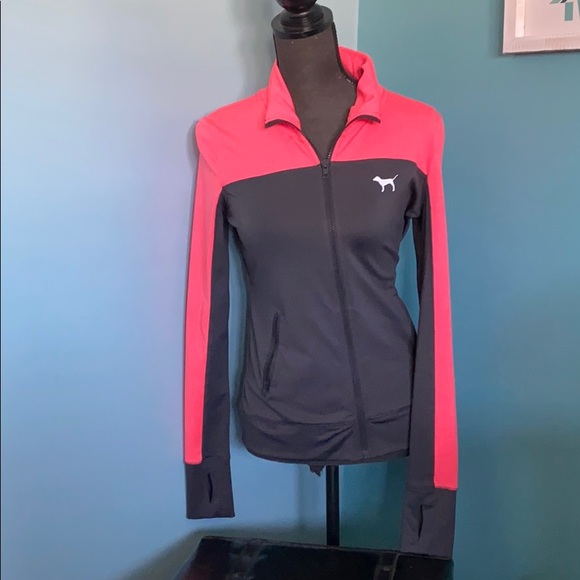 VS PINK Ultimate Jacket - Picture 2 of 4